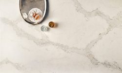 5131_Calacatta_Nuvo_CloseUp_8_WHISKEY-LR