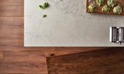 5211_Noble_Grey_CU_landscape_4 -LR