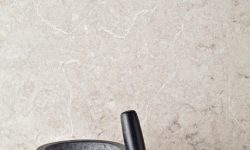 6131_Bianco_Drift_Close_up_4_LR