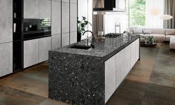 Amb_MONTECLEMO_BLACK_PUL__MOMA__COSMOPOLITA_GRAY-min